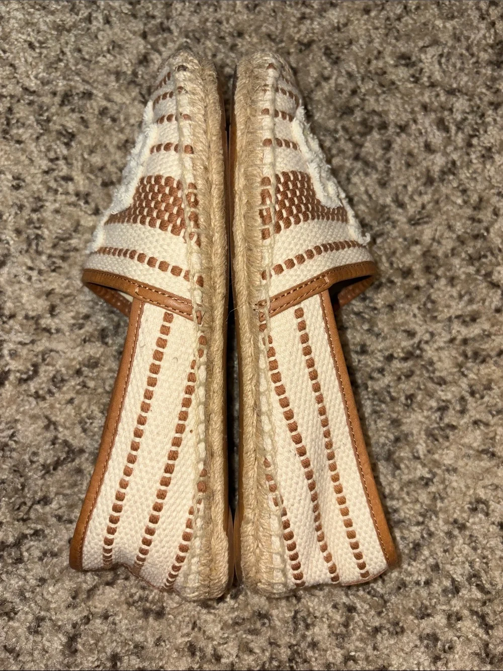 Tory Burch Shaw espadrille flats tan & white 8.5